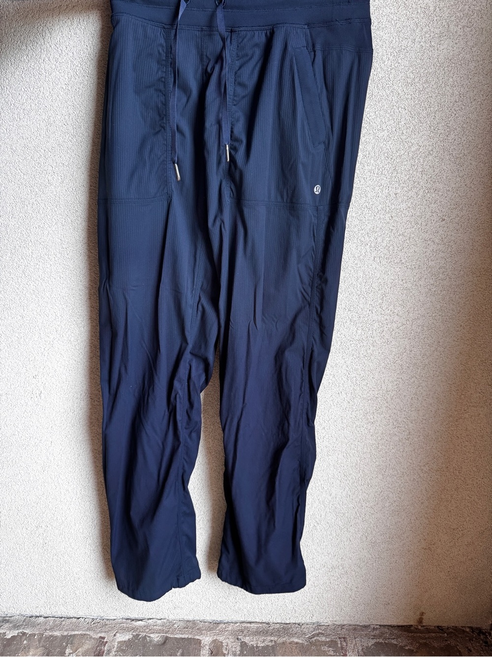lululemon athletica Men’s Dark Navy Lightweight Joggers
